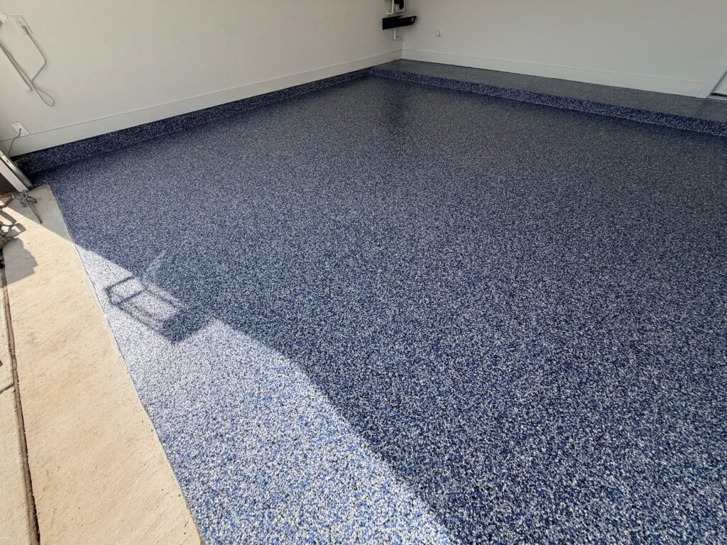 Garage flake epoxy flooring in Boerne, TX