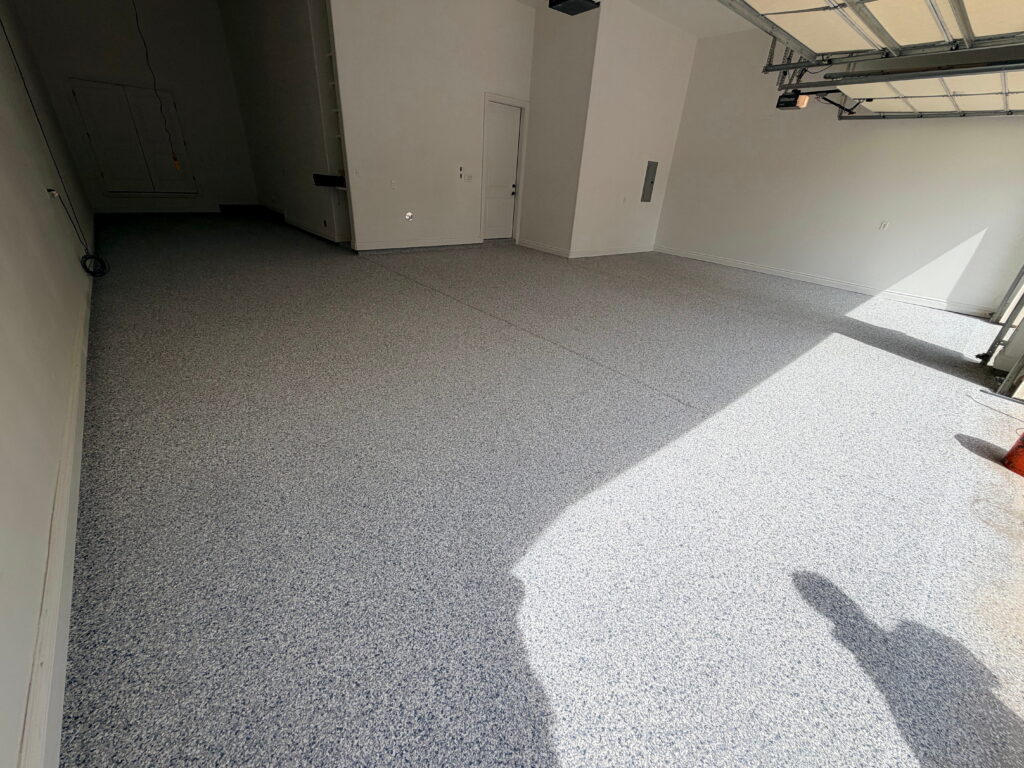 Garage flake epoxy flooring in Schertz, TX
