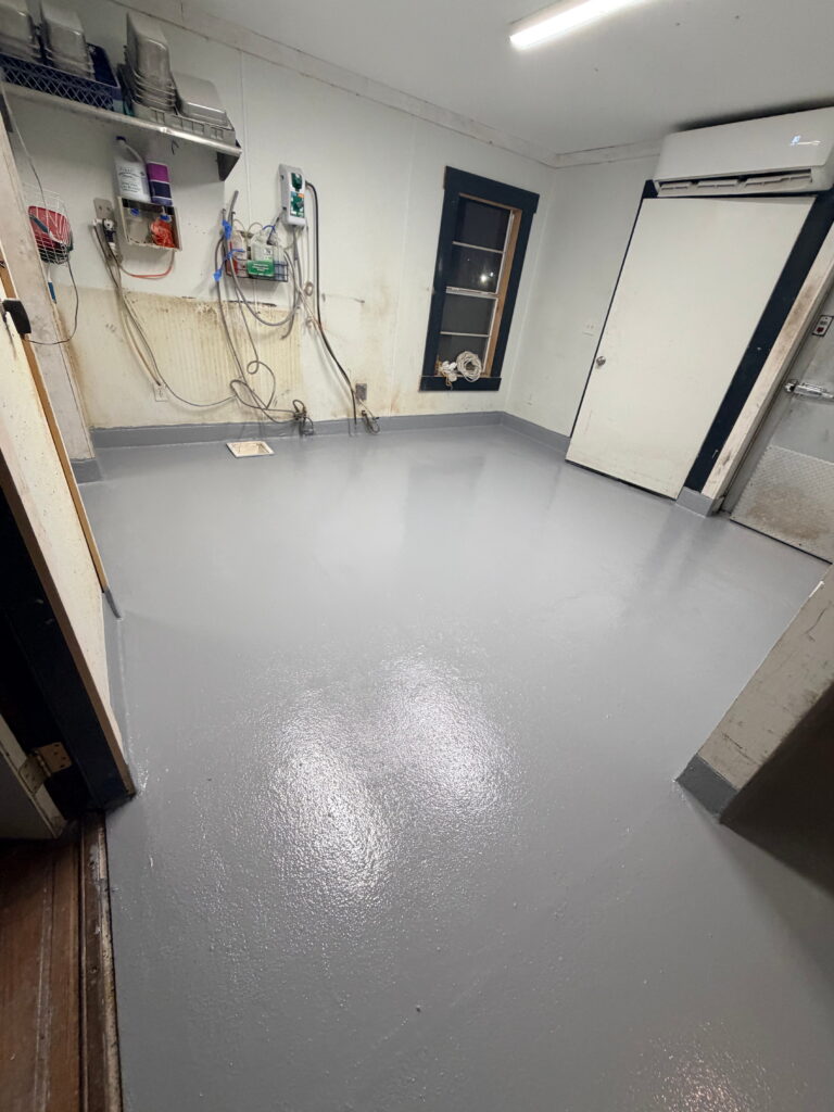 Pole barn flake epoxy flooring project in Texas